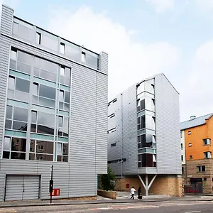Unite Students - Sugarhouse Close - Royal Mile Apartament